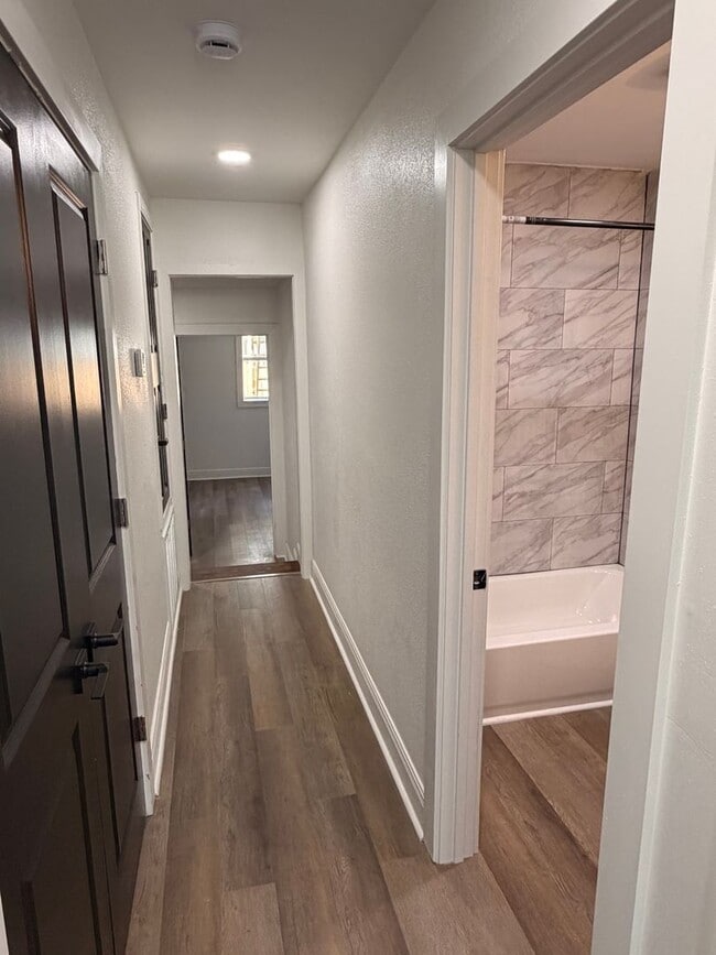 Building Photo - 4210 Alfred St