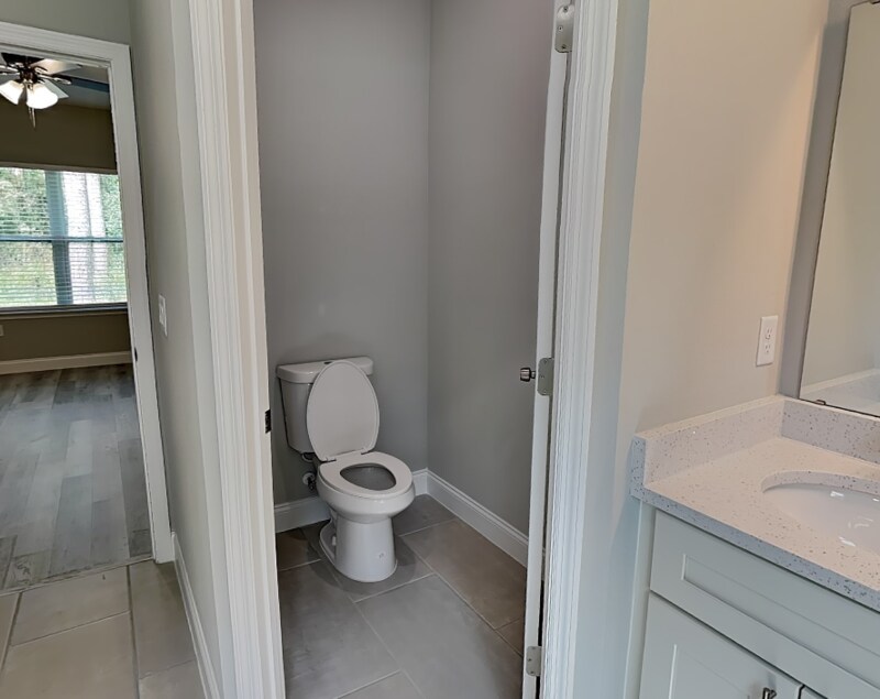 Building Photo - 11581 N Kenlake Cir