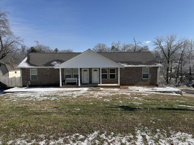 Building Photo - 157 Vulco Dr