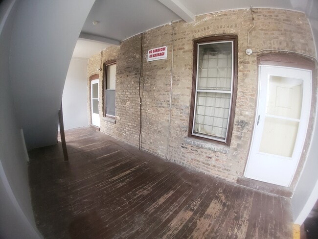 Building Photo - 6529 S Kimbark Ave