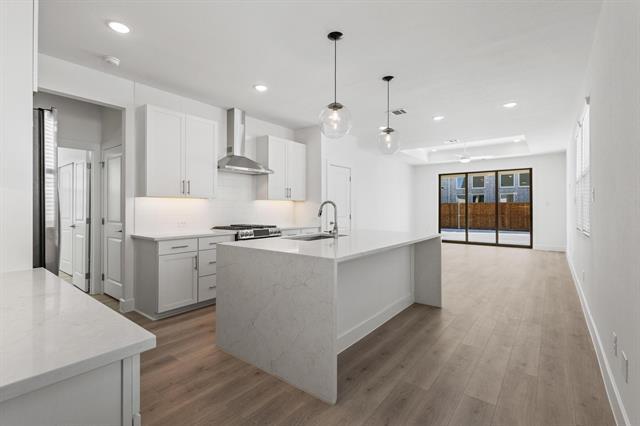 Building Photo - 3504 Clover Leaf Ln