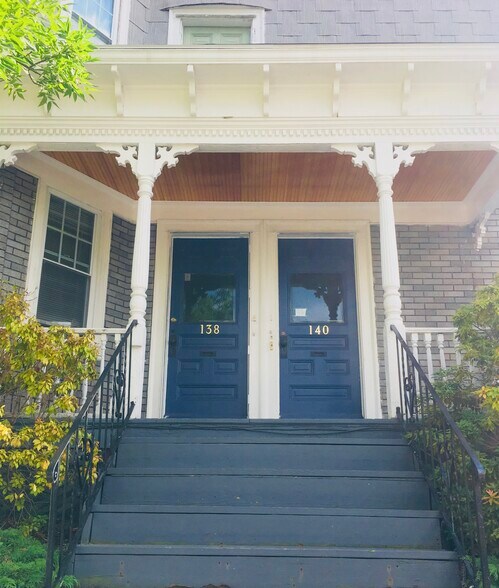 Building Photo - 138 Chapin Ave