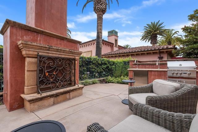 Building Photo - 5220 Grand Del Mar Way