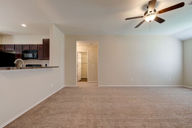 Building Photo - Stunning 3-Bedroom Home in Beautiful Piedmont Community!