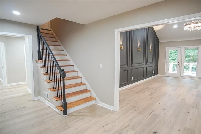 Building Photo - 2344 Milstead Cir NE