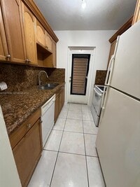 Building Photo - 8704 NW 35th St
