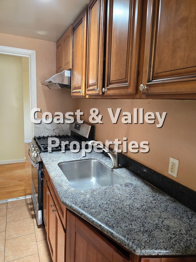 Building Photo - South Salinas home for RENT!!!