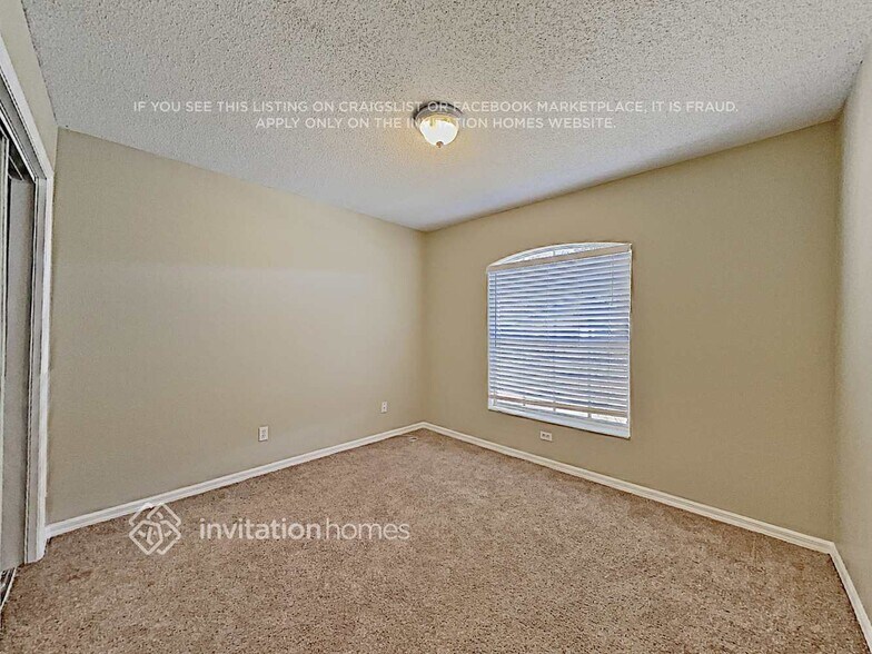 Building Photo - 3372 Jarrett Ct