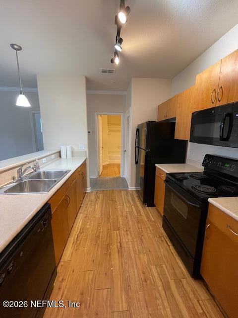 Building Photo - 8290 FL-211