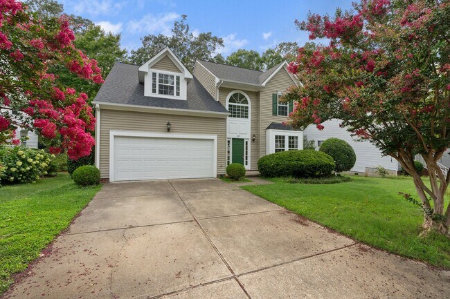 Primary Photo - Summerlake Shores