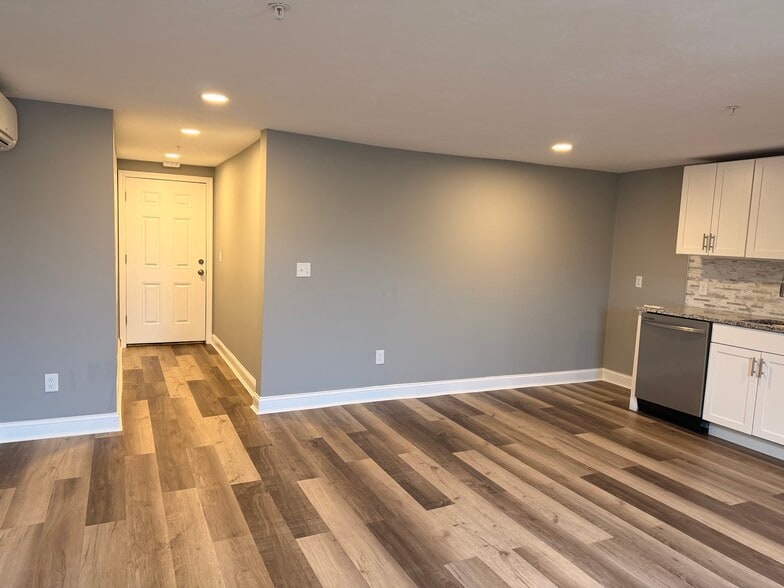 Kitchen angle 2. - 396 Main St