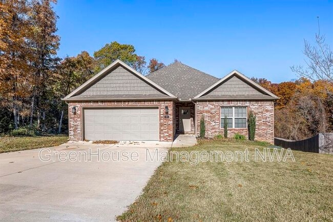 Building Photo - 7 Ripley Ln