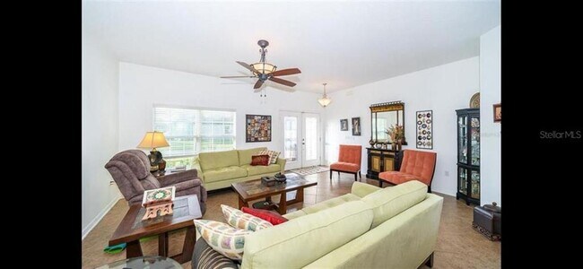 Building Photo - 15319 Treviso St