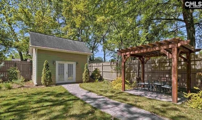 Building Photo - 3011 Clark St