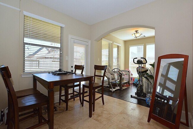 Building Photo - 26910 Boulder Hill Ct