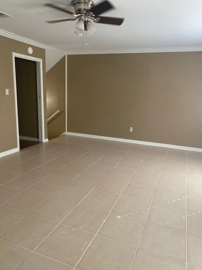 Building Photo - 1414 Highland Ave