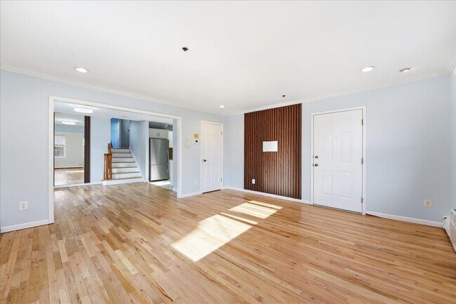 Building Photo - 600 Jefferson St