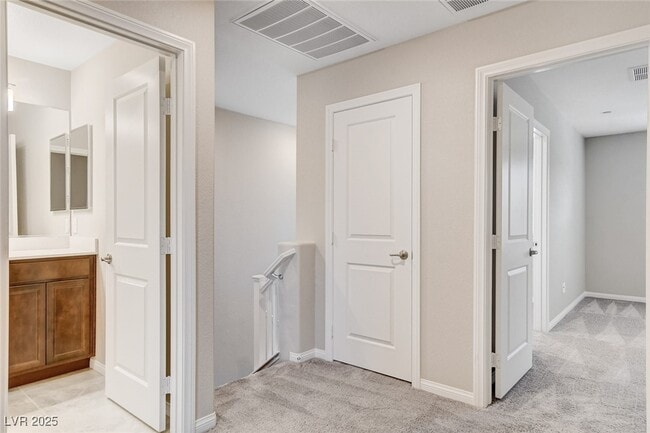 Building Photo - 2409 Bellinzona Pl