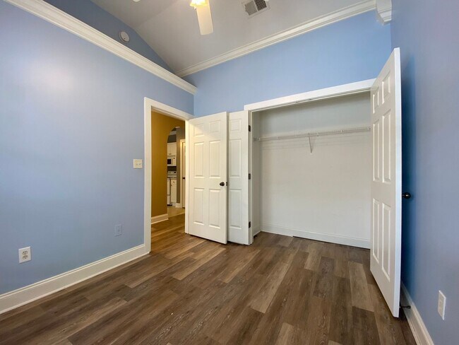 Building Photo - Home for rent in Hoover!!! View with 48 Hours Notice!