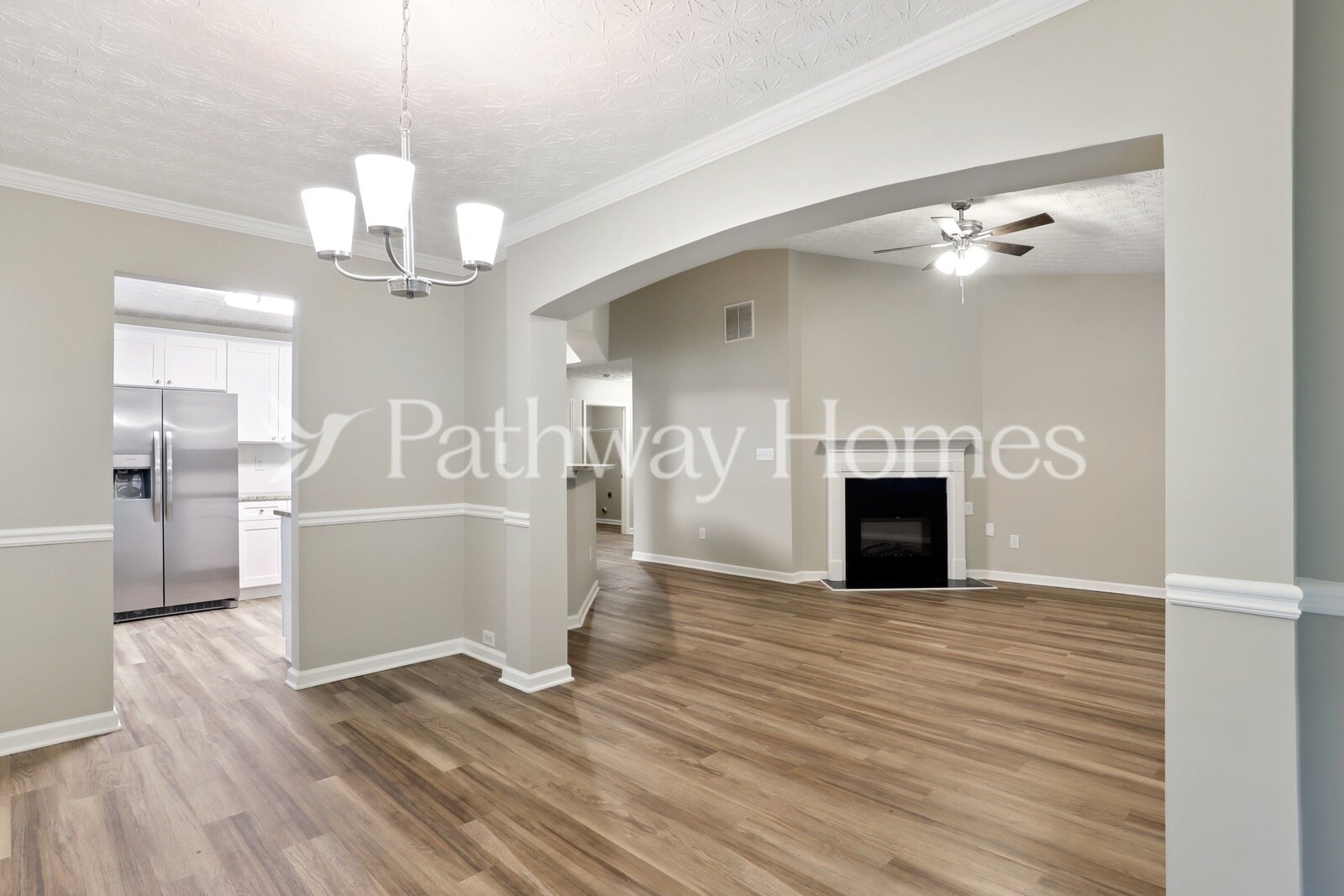 Building Photo - 210 Silver Arrow Cir