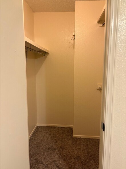 Building Photo - 4507 Coronado Ave
