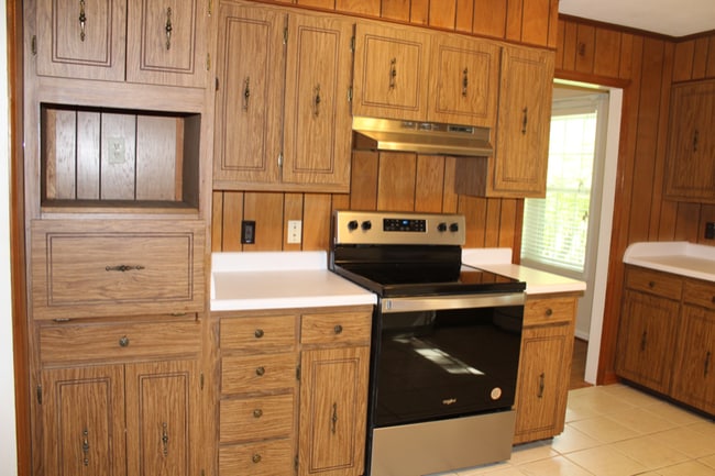 Building Photo - 611 E Mountcastle Dr