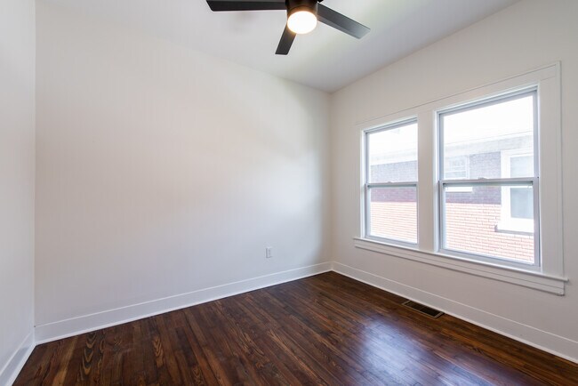 Building Photo - 2203 S Shelby St