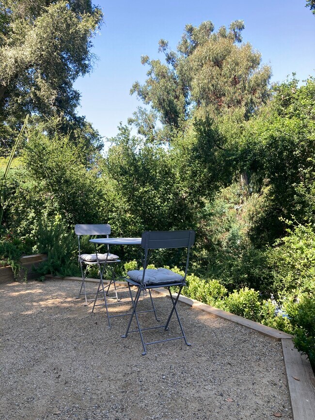 Building Photo - 10250 Seabury Ln