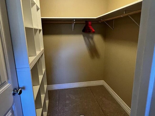 Building Photo - 4782 Hot Spgs Rd