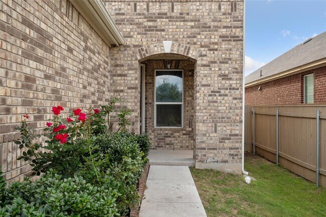 Building Photo - 14120 Purple Azalea Dr