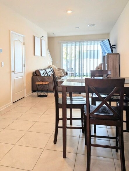 Building Photo - 2845 Black Buck Cir