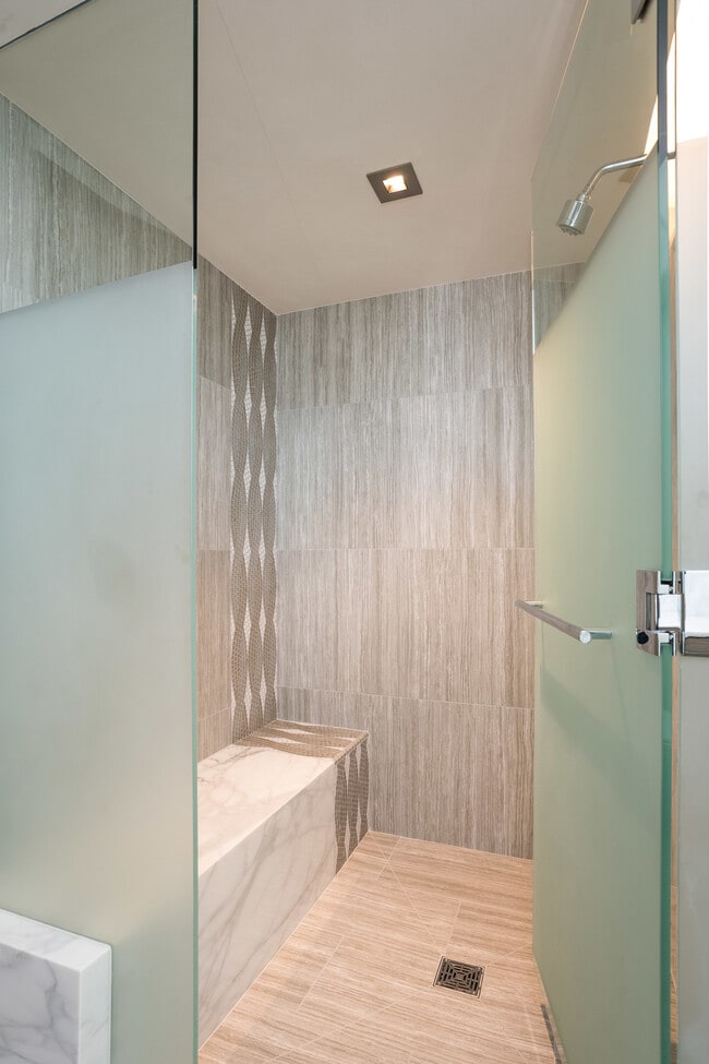 Building Photo - 126 Juan St