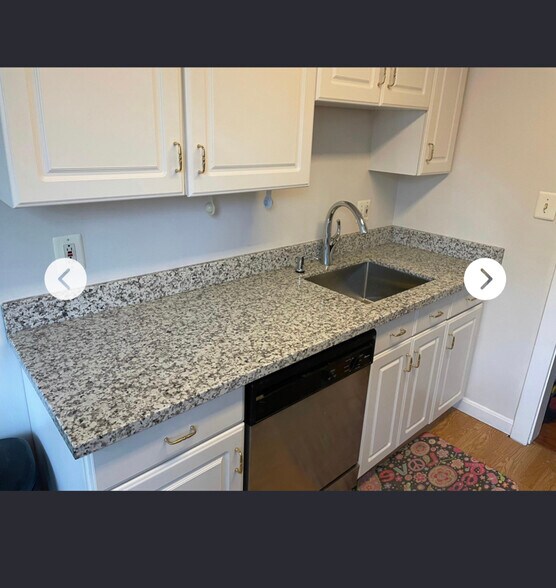 Building Photo - 5931 Alder St