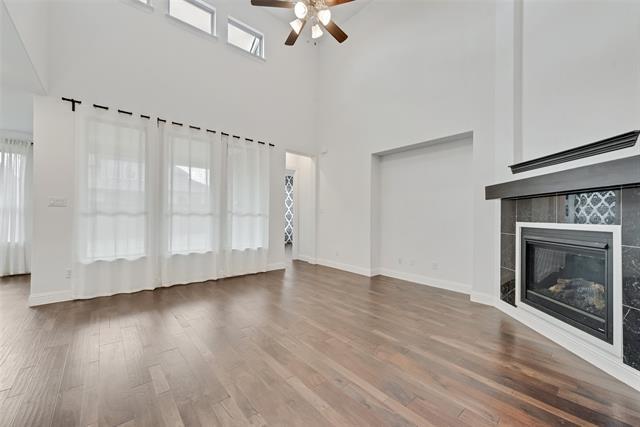 Building Photo - 1027 Huckleberry St