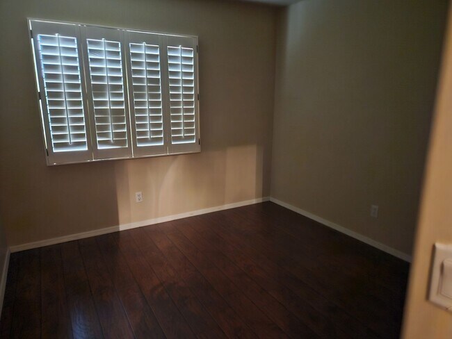 Building Photo - Incredible home in Bell West subdivision in Surprise