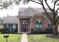 Building Photo - 3226 Country Club Blvd