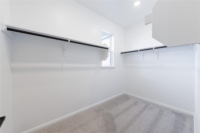 Building Photo - 1953 Varese Path