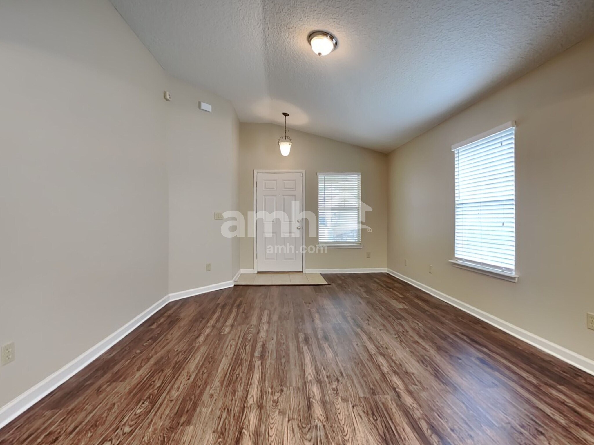 Building Photo - 3842 Pebble Brooke Circle South