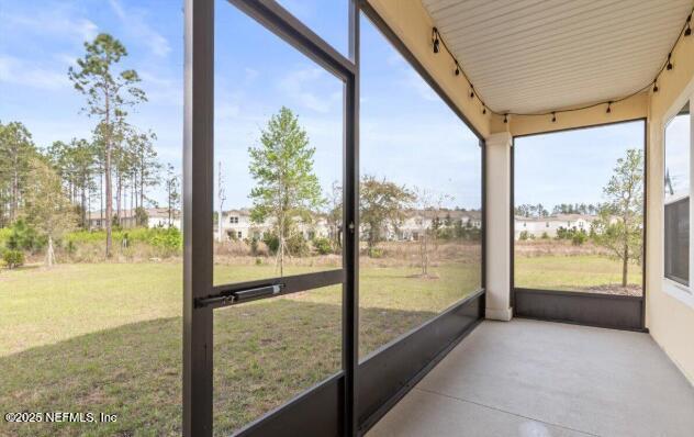Building Photo - 164 Java Ln