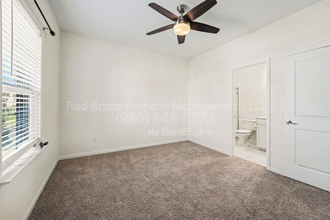 Building Photo - 13126 Chopin Ridge Rd