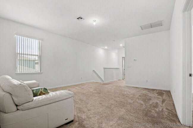 Building Photo - 1826 Lake Cove Dr