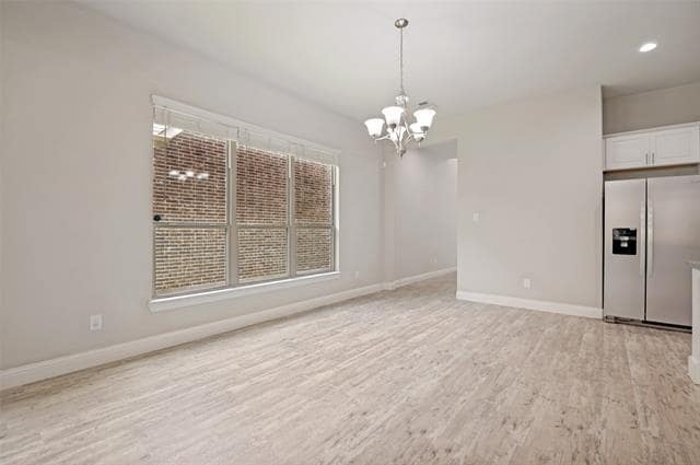 Building Photo - 4549 El Paso Dr