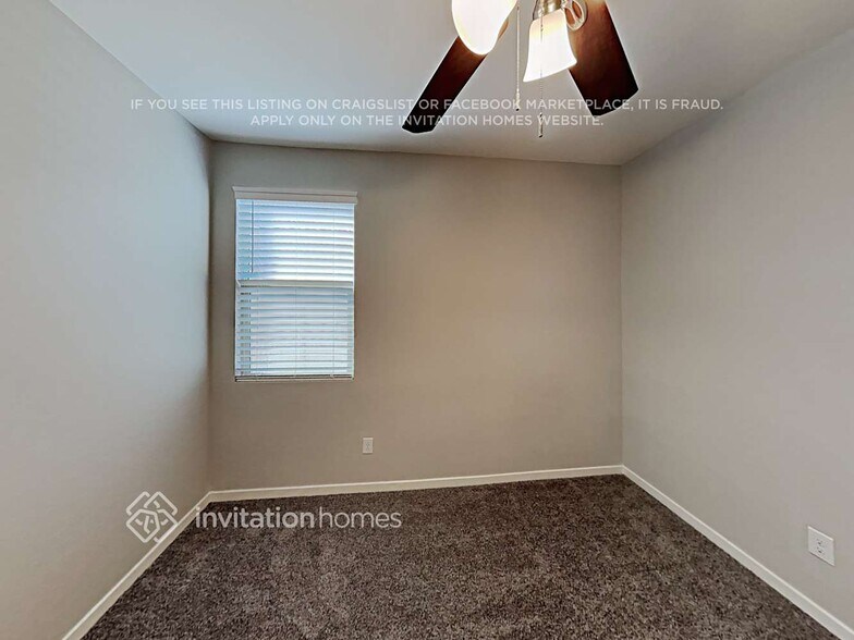 Building Photo - 4058 W Crossflower Ave