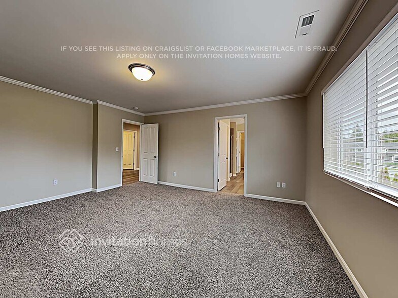 Building Photo - 17312 83 Ave Ct E
