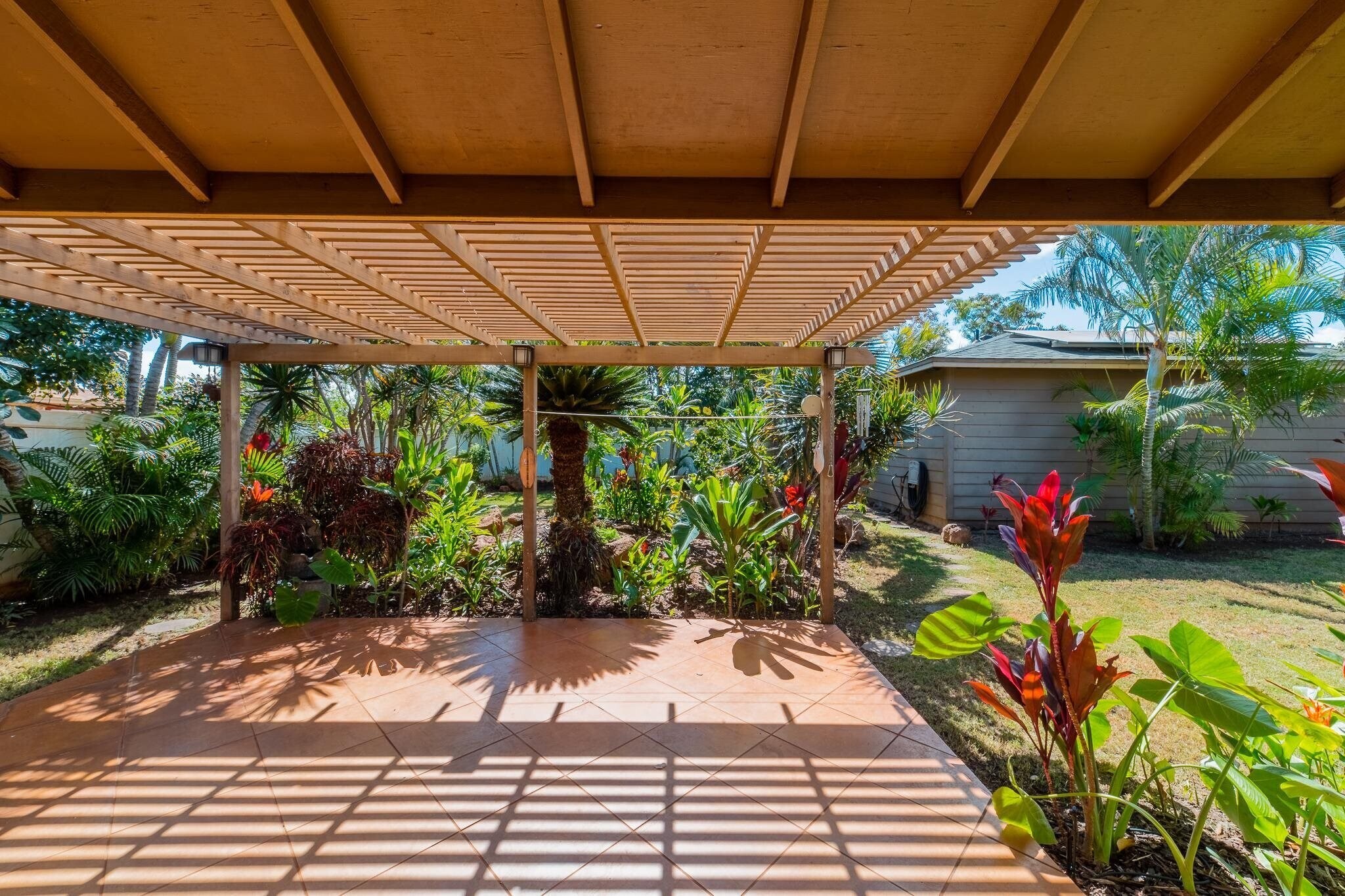 Building Photo - 309 Wainohia St
