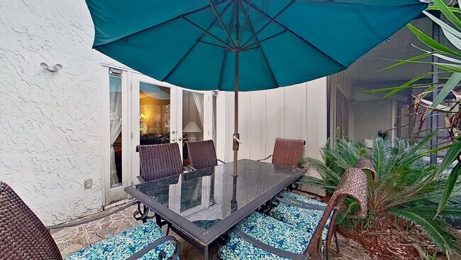 Building Photo - Furnished Unit in Fountain Gate Condo Asso...