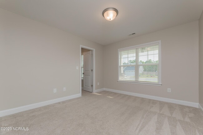 Building Photo - 432 Pebble Shore Dr