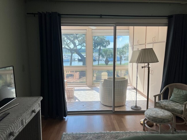 Building Photo - Furnished Waterfront Condo in Hilton Head Plantation - Mariners Pt