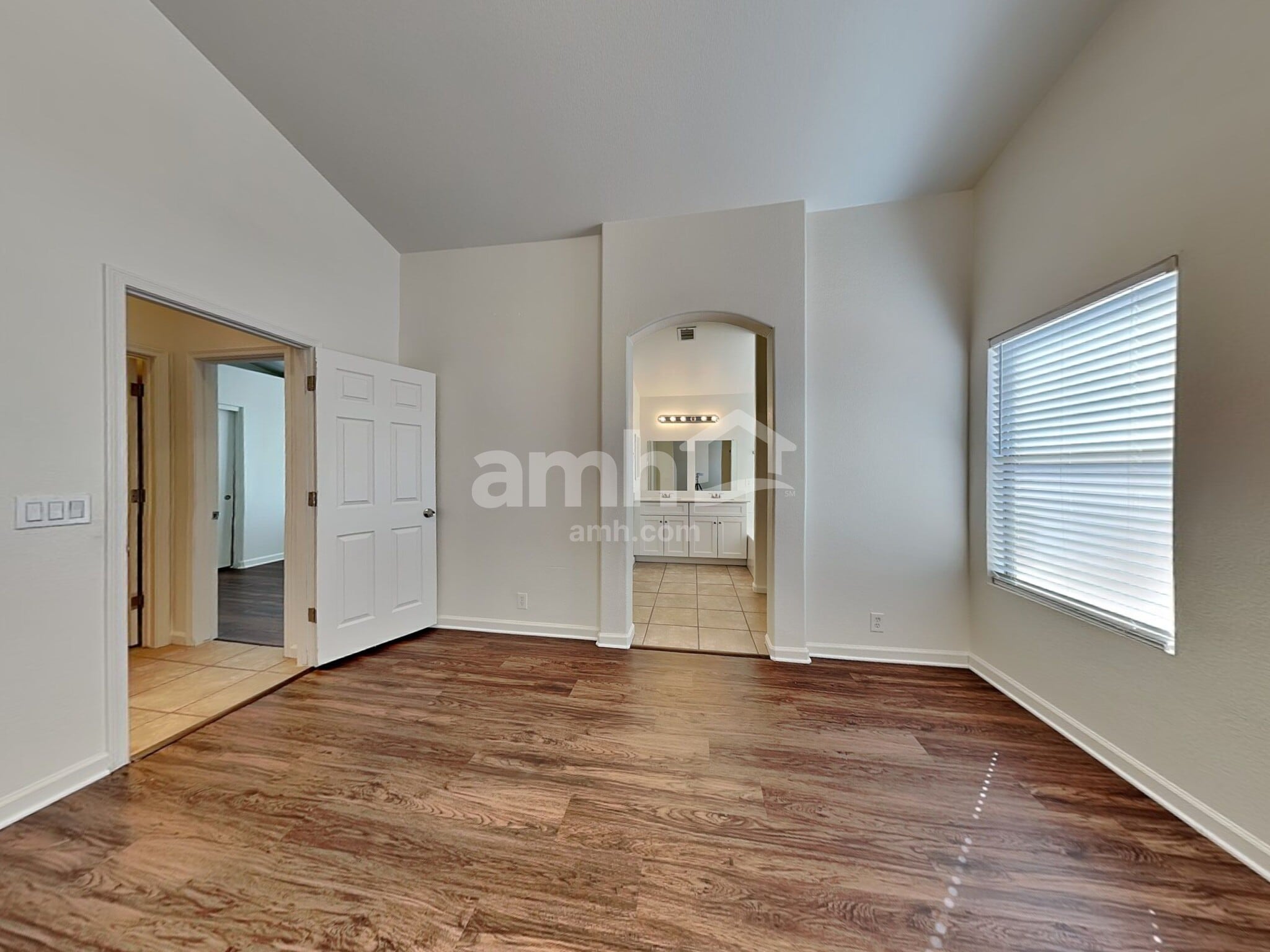 Building Photo - 9255 W Brown St