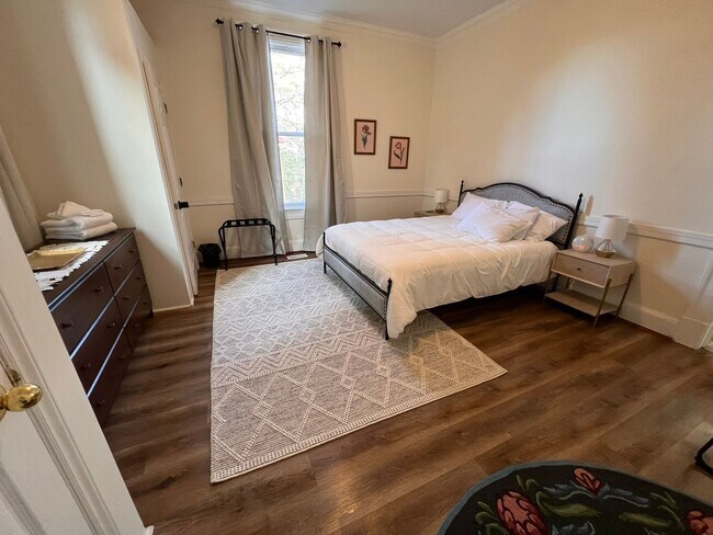 Building Photo - 151/153 Virginia Ave